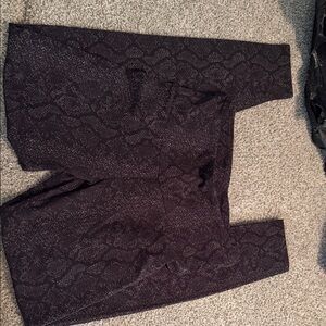 Black Snake Print Leggings